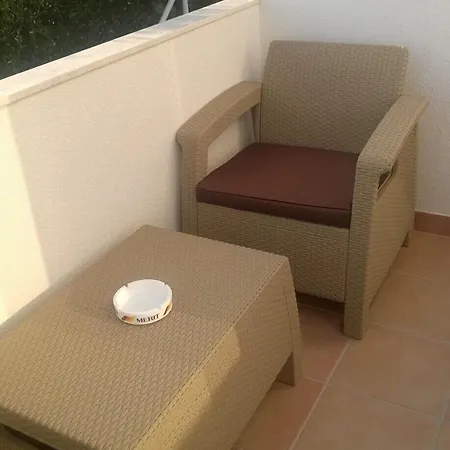 Apartment J & B Holiday House